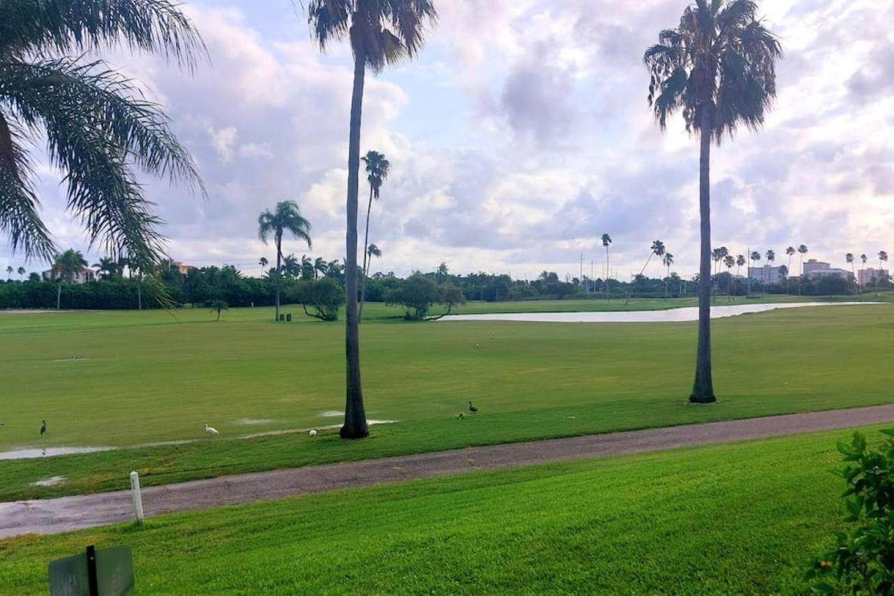 Paradise Sol 2Bd2Ba Condo On Golf Course Near Bch St. Petersburg Bagian luar foto